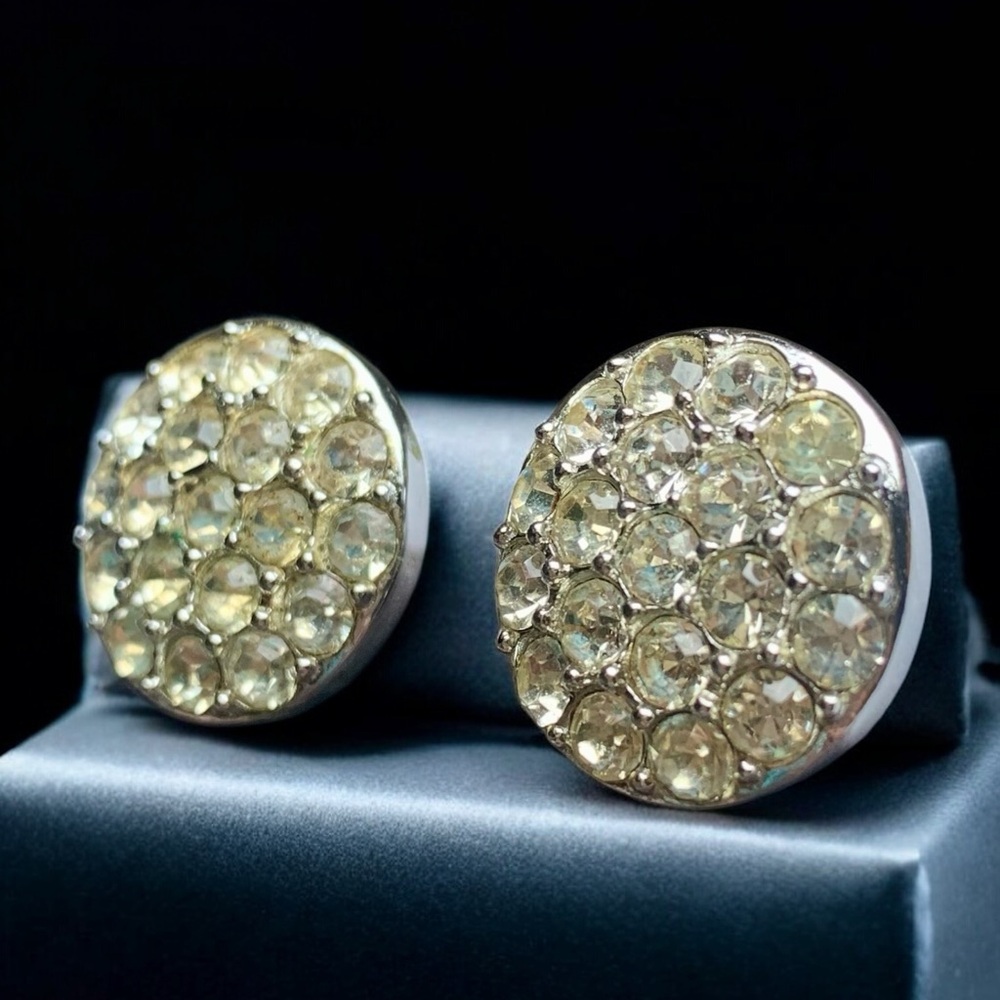 Reversible Vintage Sarah Coventry Clip On Earrings